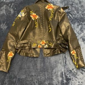 fits like a L floral black moto motorcycle jacket hardware leather long sleeves